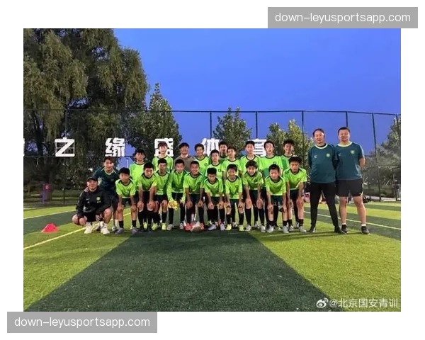 北京国安张稀哲替补登场 老将经验助球队扳平比分